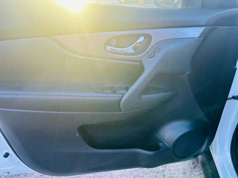 used 2016 Nissan Rogue car, priced at $13,999