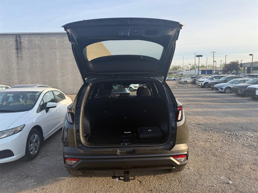 new 2025 Hyundai Tucson car, priced at $34,009