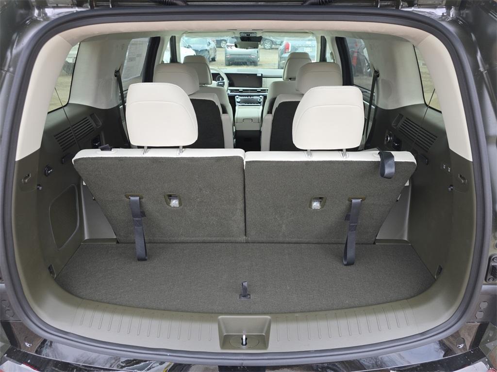 new 2025 Hyundai Santa Fe car, priced at $46,921