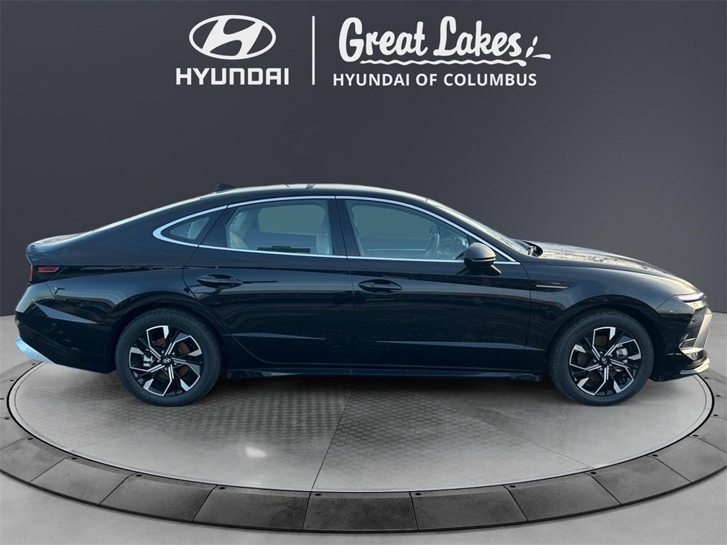 new 2025 Hyundai Sonata car, priced at $29,831