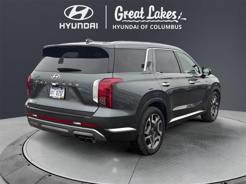 used 2024 Hyundai Palisade car, priced at $40,655