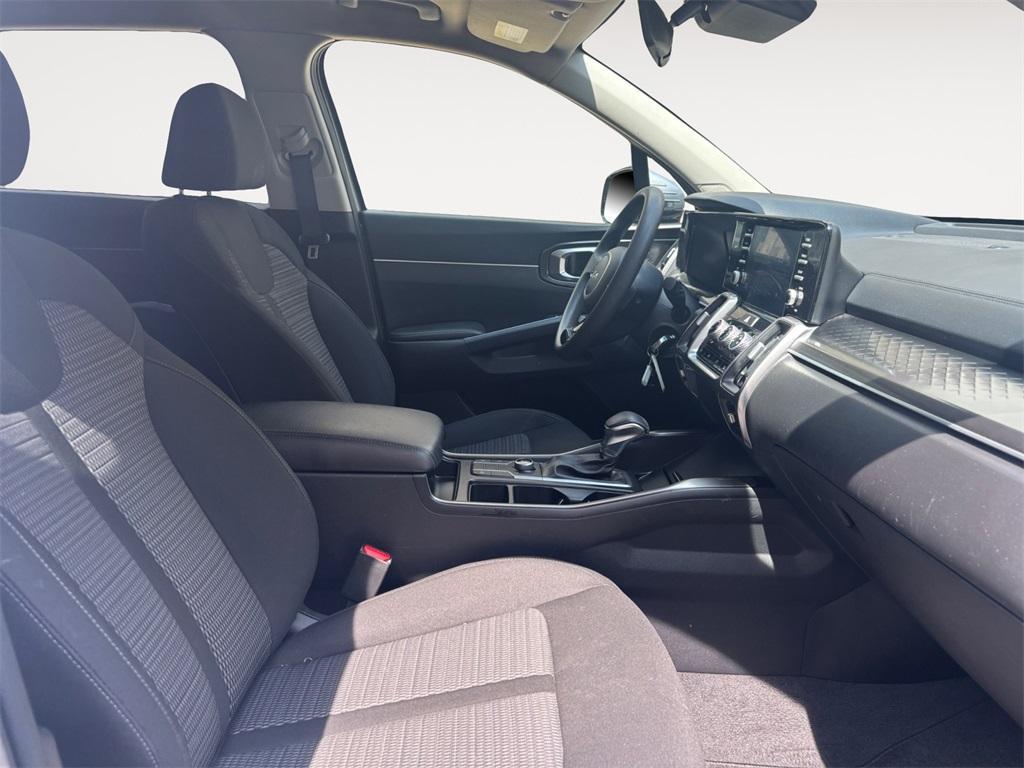 used 2023 Kia Sorento car, priced at $23,677