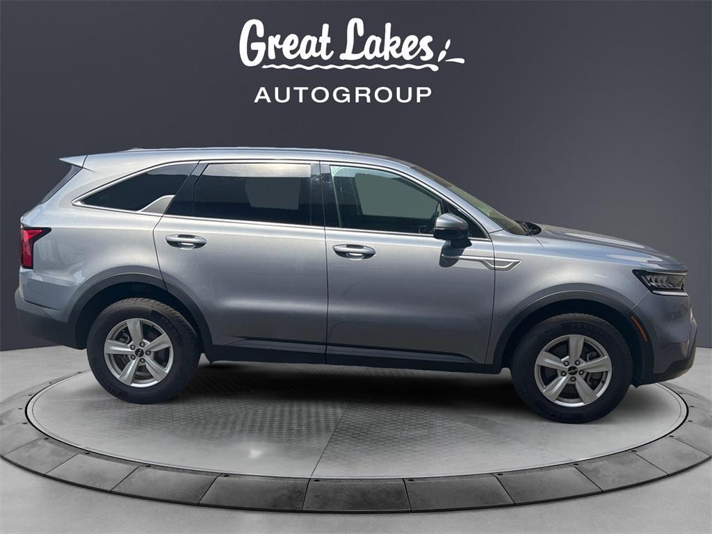 used 2023 Kia Sorento car, priced at $23,677