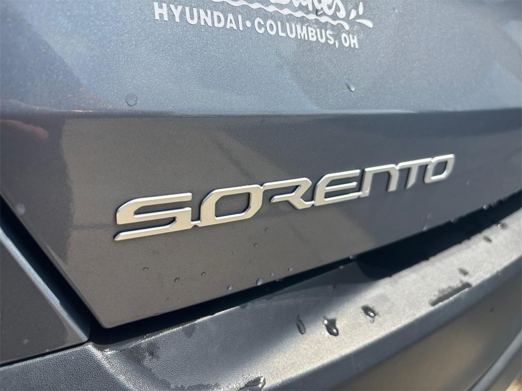 used 2023 Kia Sorento car, priced at $23,677