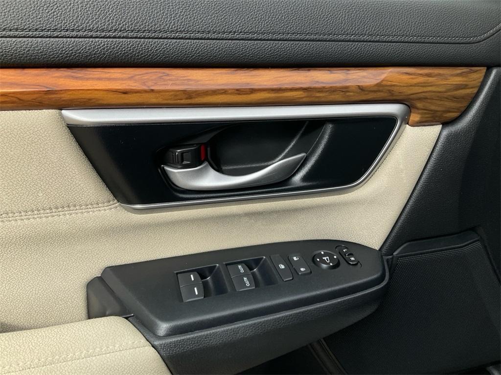 used 2022 Honda CR-V car, priced at $27,977