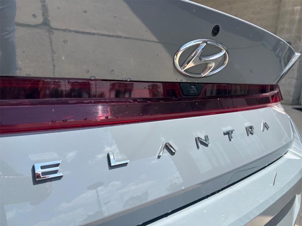used 2021 Hyundai Elantra car, priced at $18,377