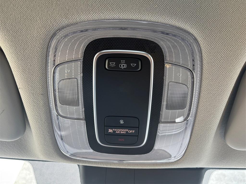 used 2021 Hyundai Elantra car, priced at $18,377