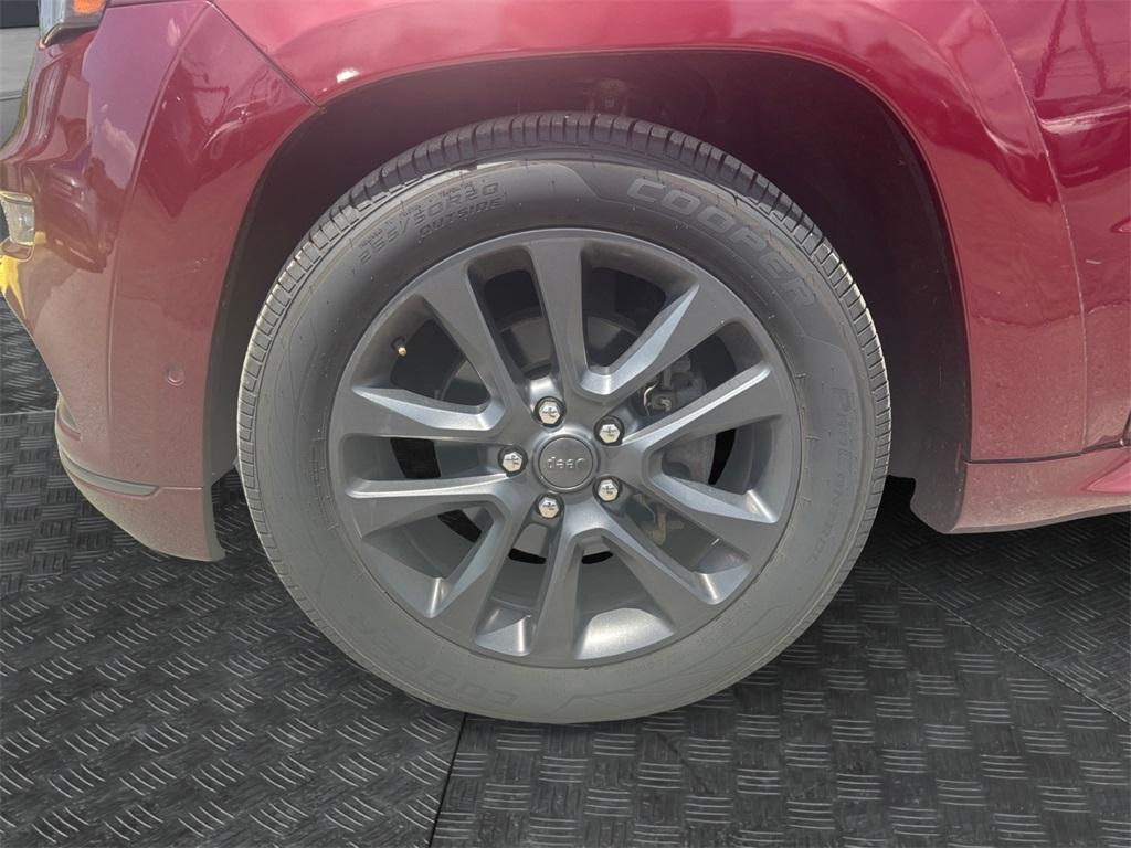 used 2018 Jeep Grand Cherokee car, priced at $24,777