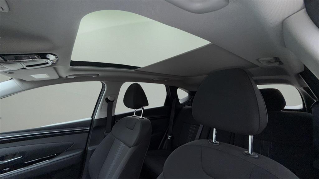 used 2022 Hyundai TUCSON Hybrid car, priced at $18,633