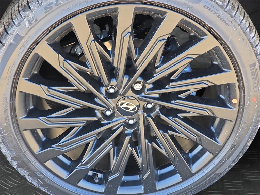 new 2025 Hyundai Santa Fe car, priced at $46,919