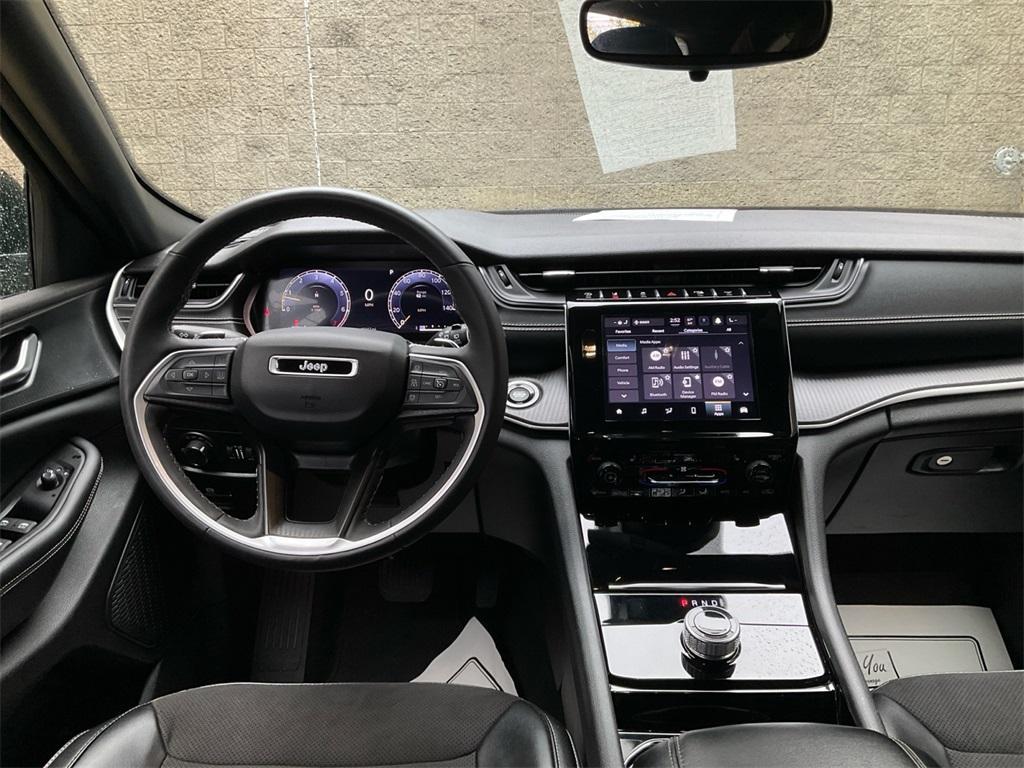 used 2023 Jeep Grand Cherokee car, priced at $27,433