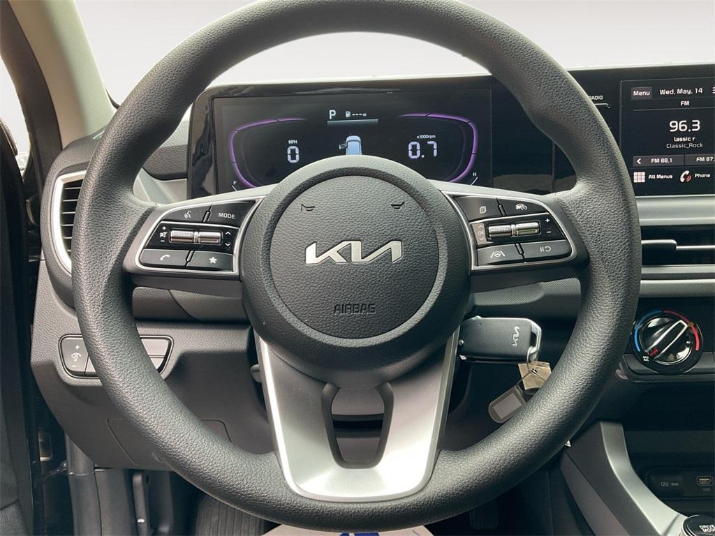 used 2024 Kia Seltos car, priced at $20,577
