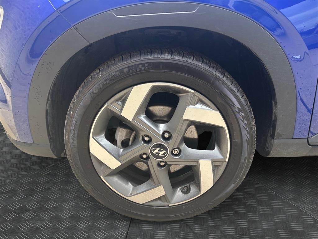 used 2022 Hyundai Venue car