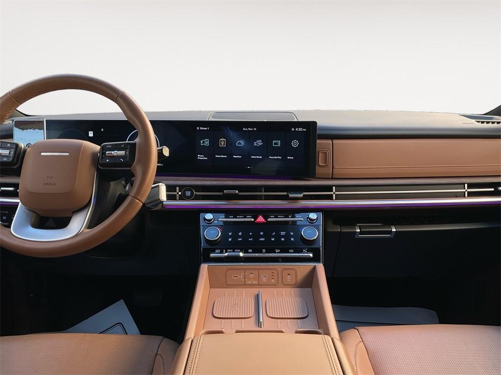 used 2025 Hyundai Santa Fe car, priced at $39,633