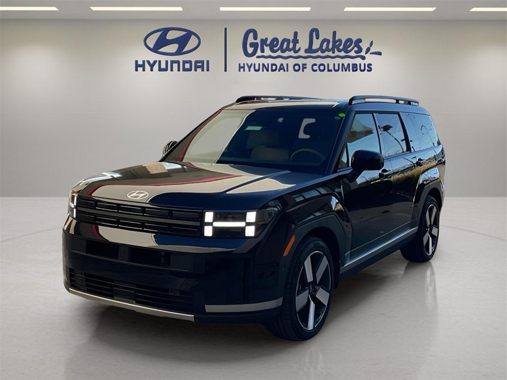 used 2025 Hyundai Santa Fe car, priced at $39,633