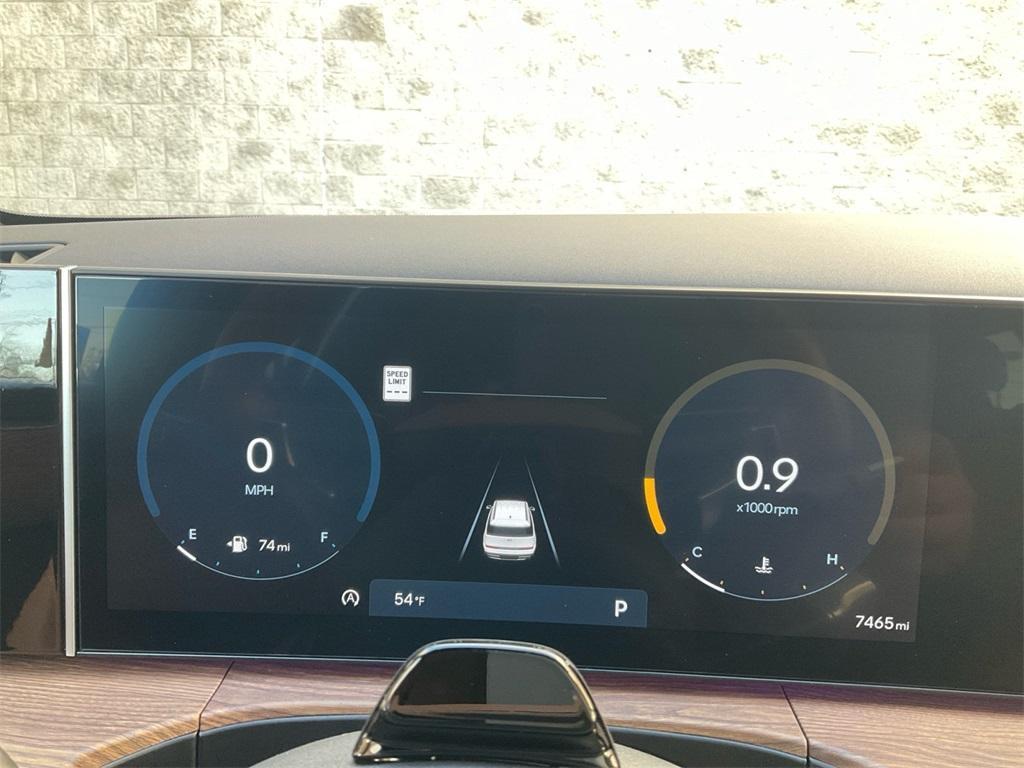 used 2025 Hyundai Santa Fe car, priced at $39,633