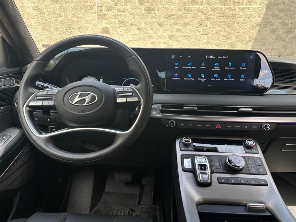 used 2025 Hyundai Palisade car, priced at $45,877