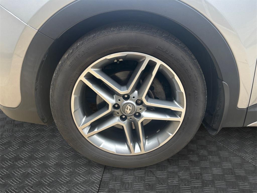 used 2017 Hyundai Santa Fe car, priced at $15,977