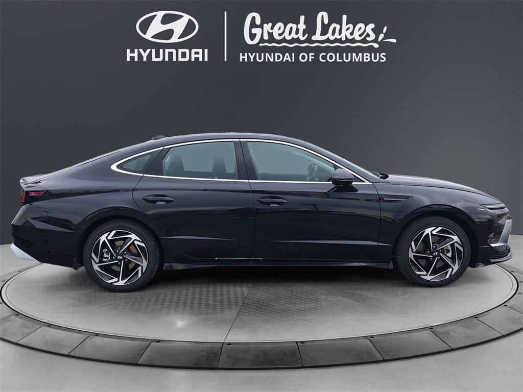 new 2024 Hyundai Sonata car, priced at $29,823