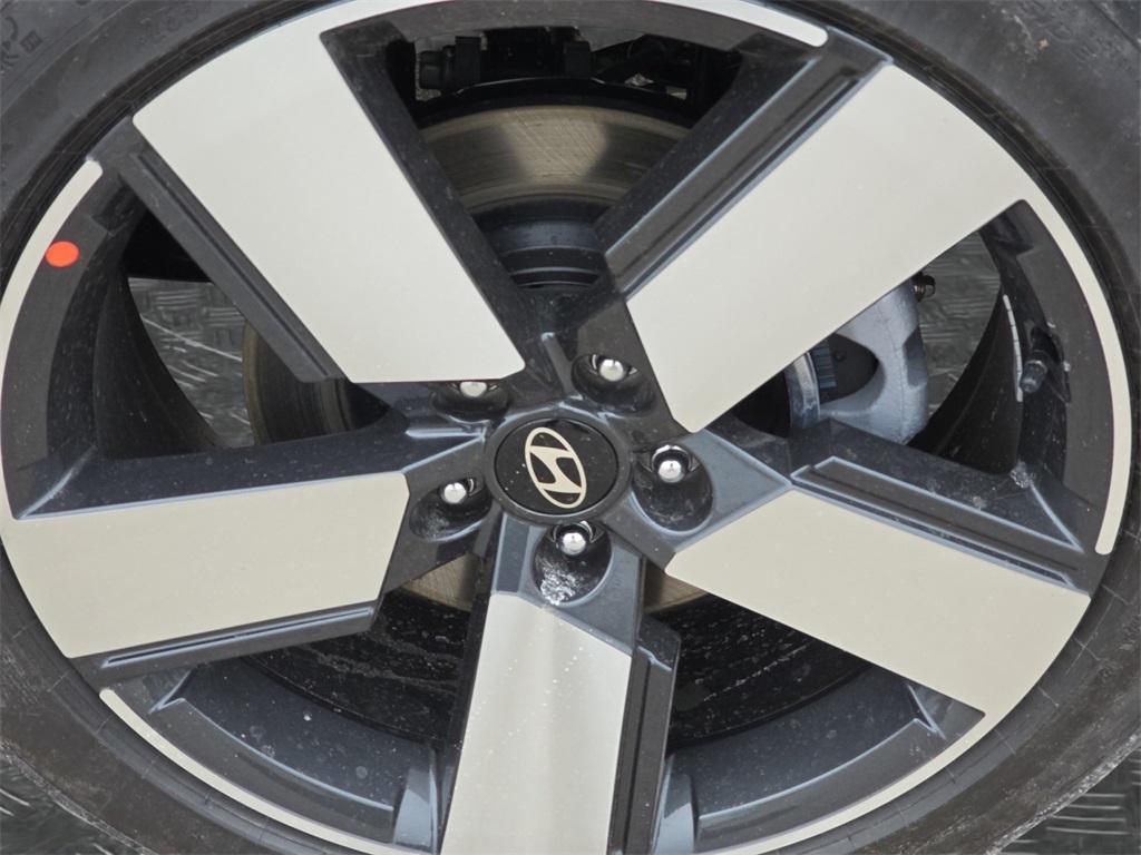 new 2025 Hyundai Santa Fe car, priced at $44,420