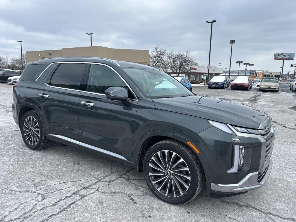 used 2023 Hyundai Palisade car, priced at $36,333