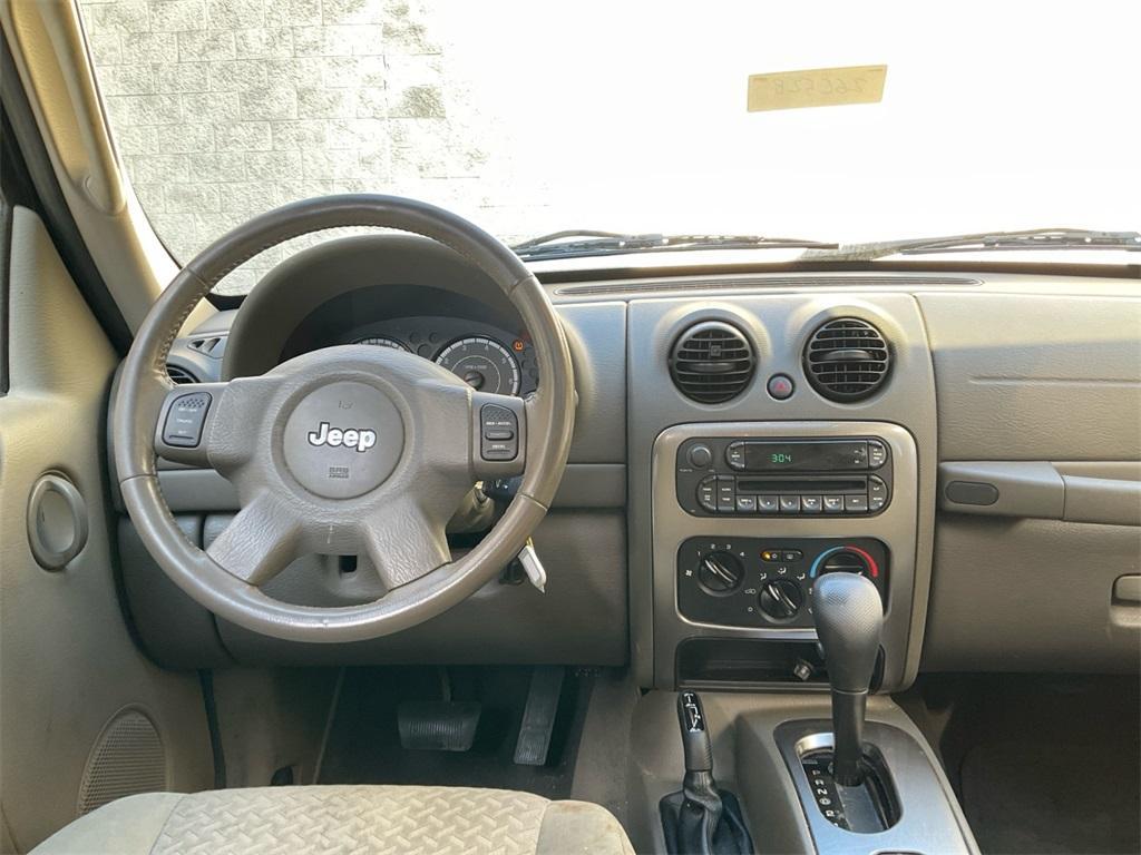 used 2005 Jeep Liberty car, priced at $3,933