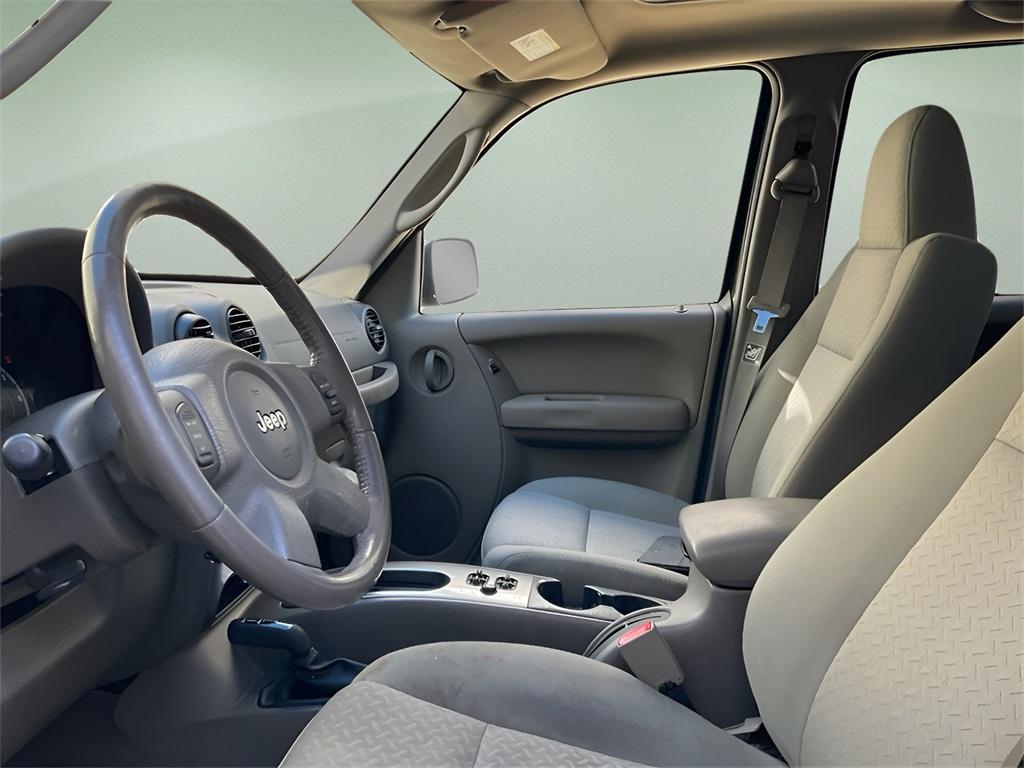 used 2005 Jeep Liberty car, priced at $3,333