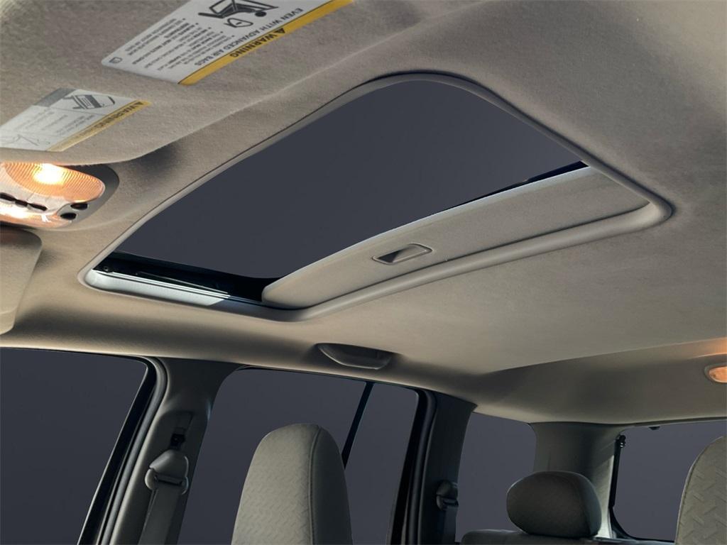 used 2005 Jeep Liberty car, priced at $3,933