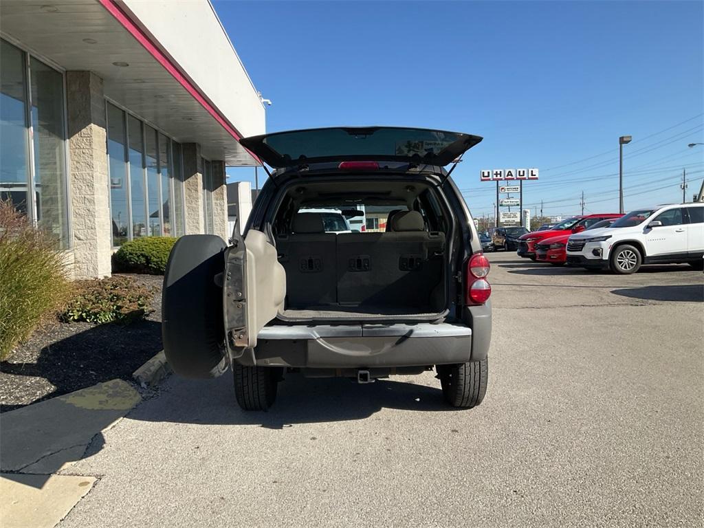 used 2005 Jeep Liberty car, priced at $3,933