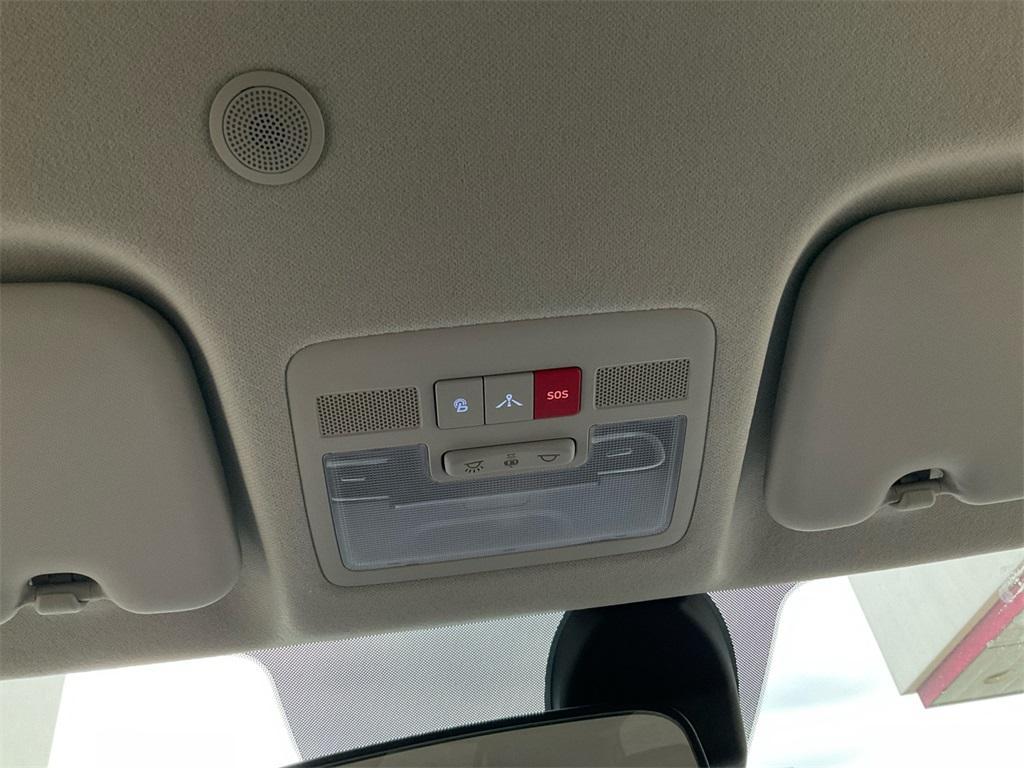 used 2022 Hyundai Venue car, priced at $21,833