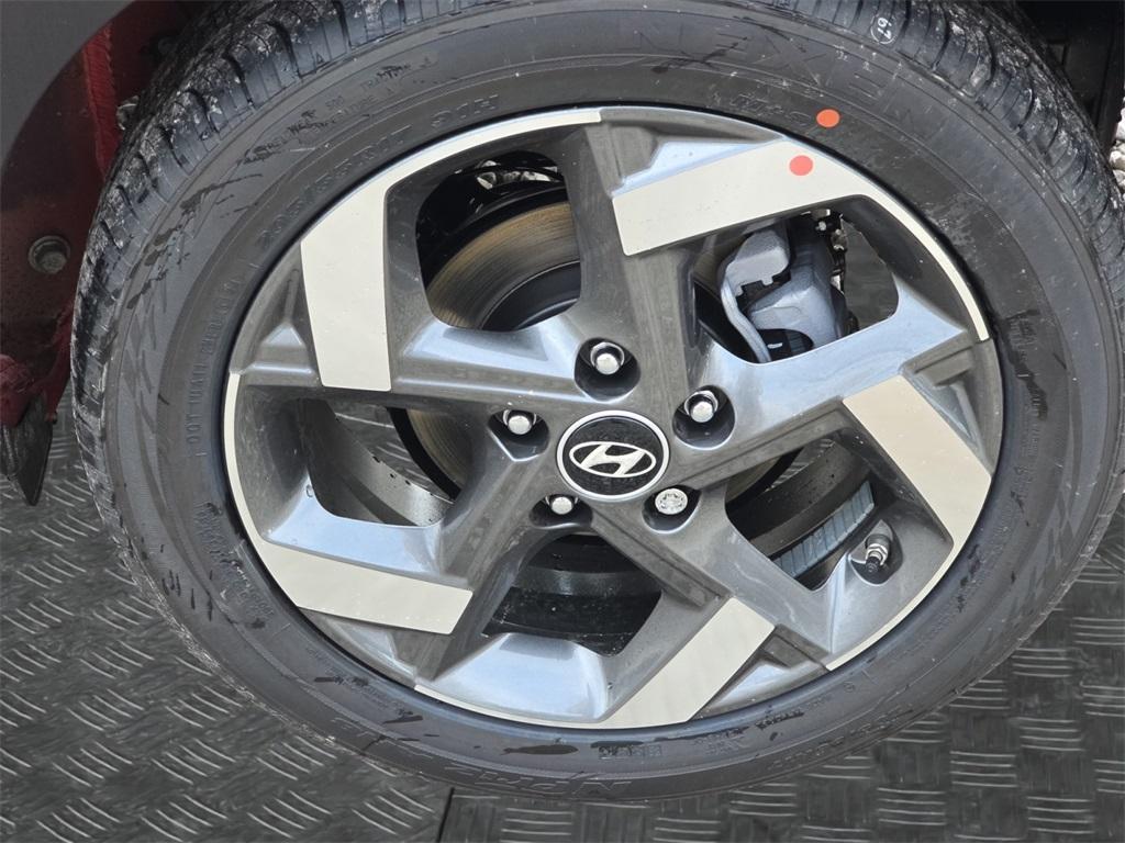 new 2025 Hyundai Venue car, priced at $24,503