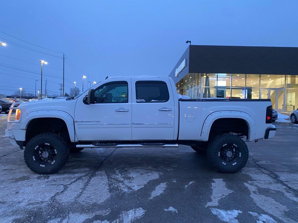 used 2014 GMC Sierra 2500 car, priced at $28,977