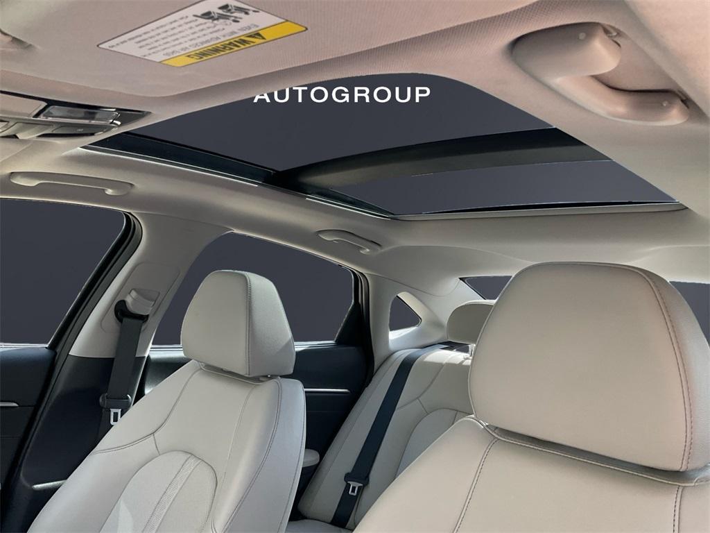 used 2023 Hyundai Sonata Hybrid car, priced at $25,533