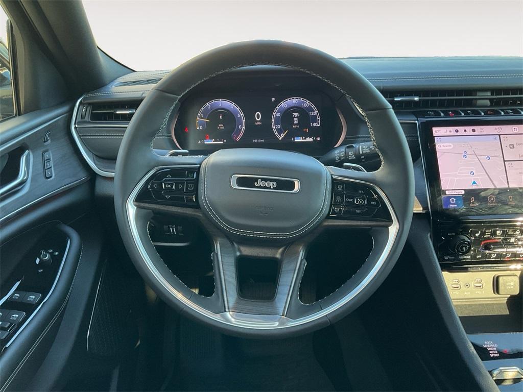 used 2024 Jeep Grand Cherokee car, priced at $41,333