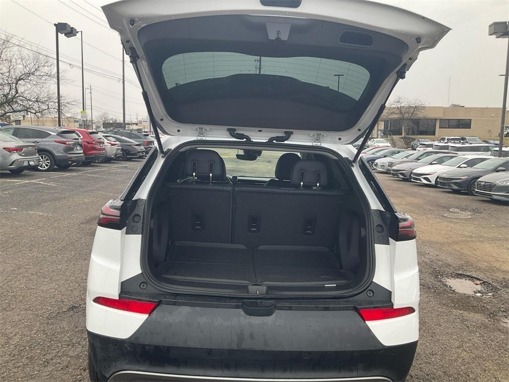 used 2022 Chevrolet Bolt EUV car, priced at $21,477