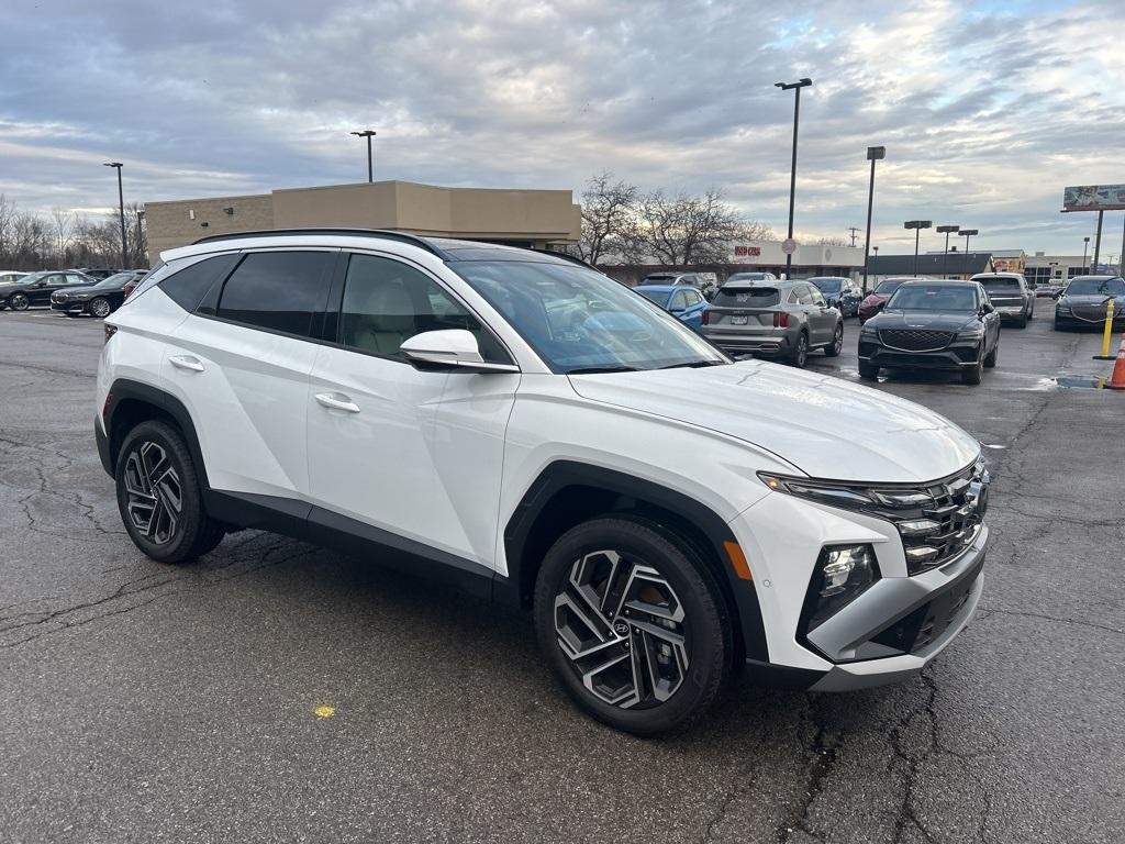 used 2025 Hyundai Tucson car, priced at $37,933