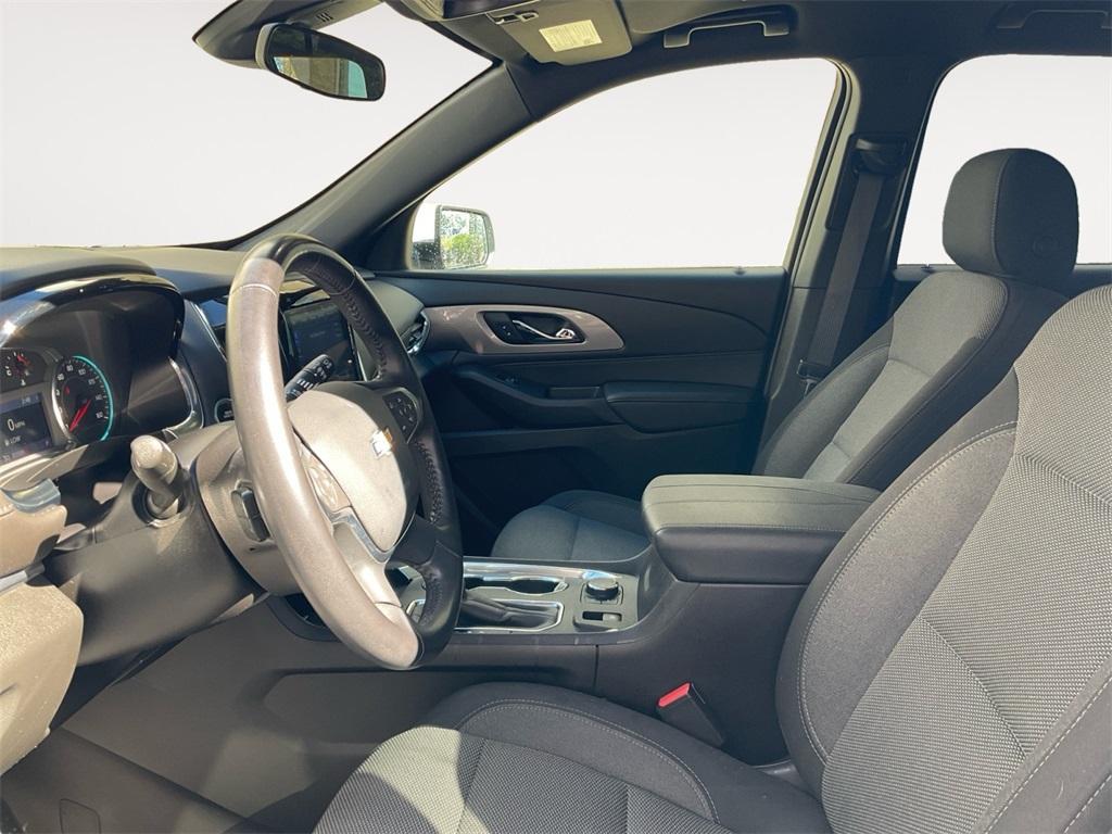 used 2022 Chevrolet Traverse car, priced at $22,933