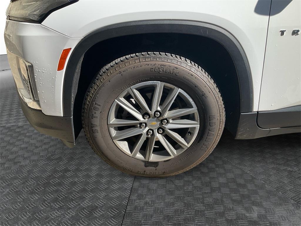 used 2022 Chevrolet Traverse car, priced at $22,933
