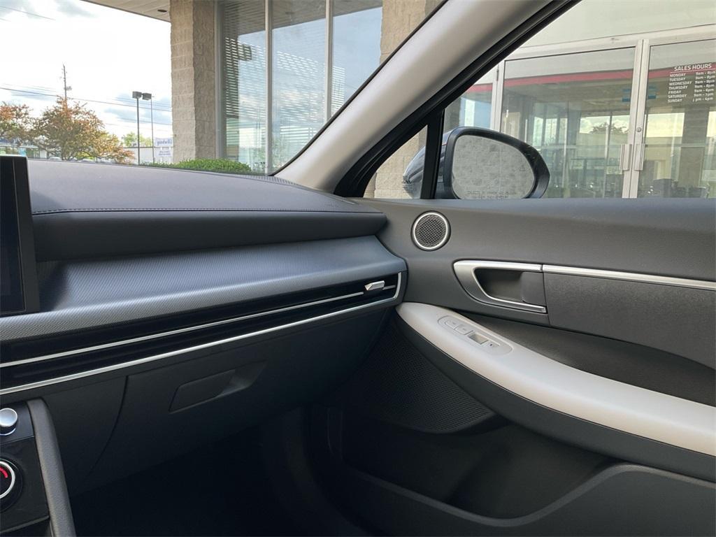 used 2025 Hyundai Sonata car, priced at $22,933