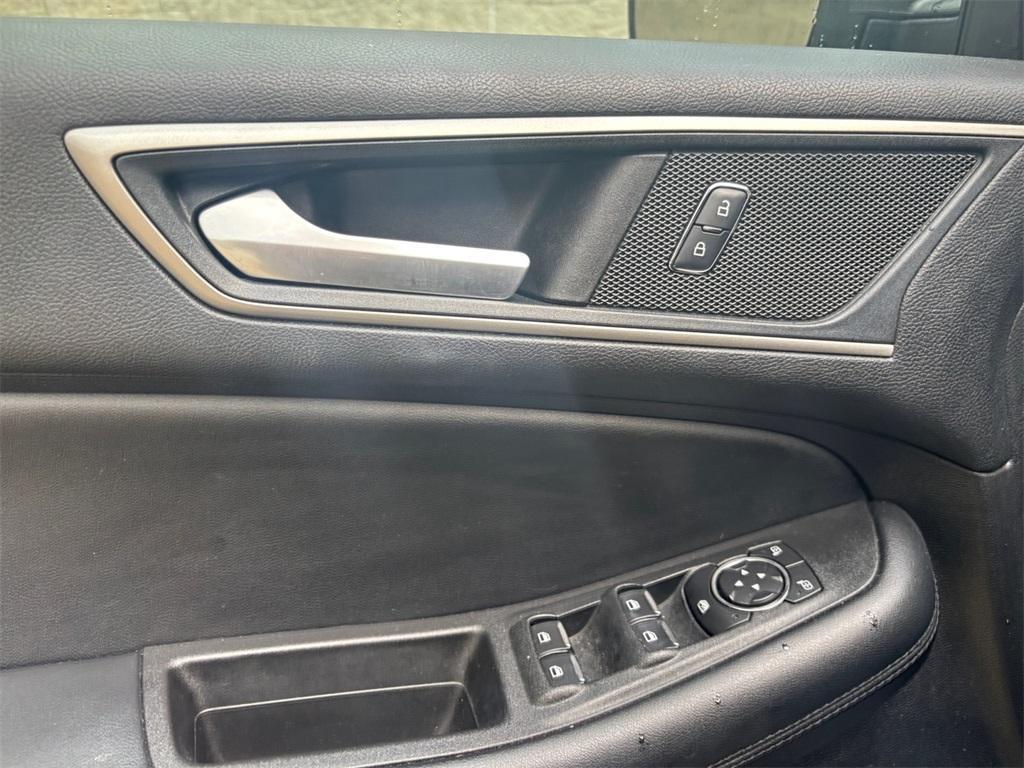 used 2021 Ford Edge car, priced at $20,977