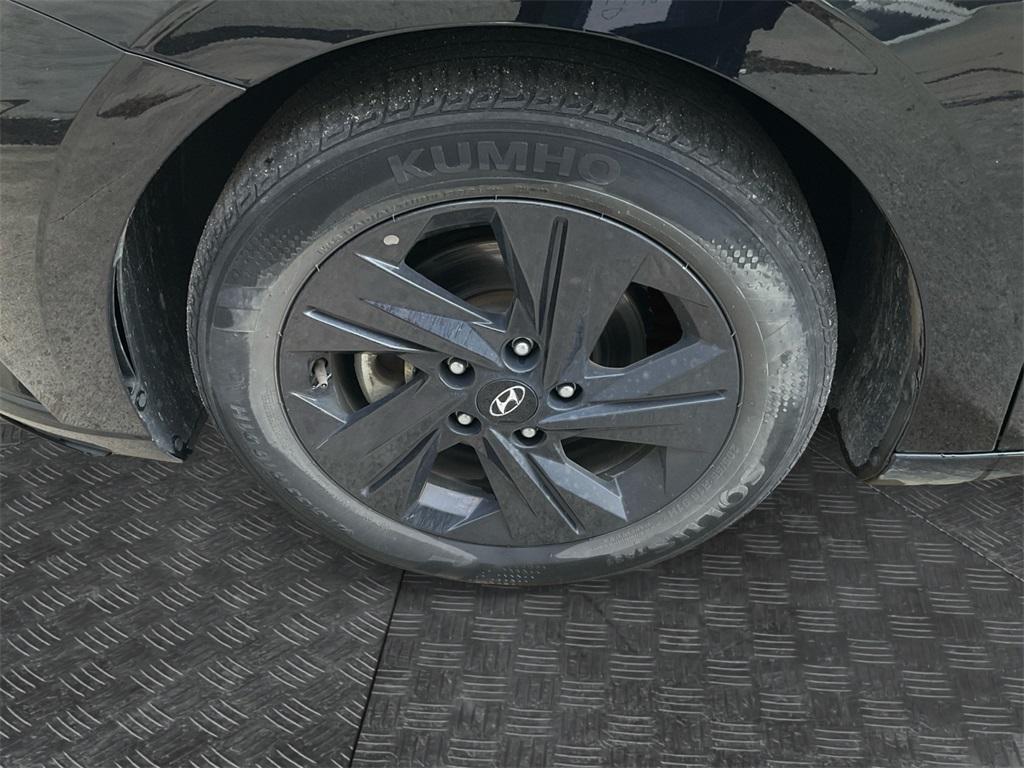 used 2021 Hyundai Elantra car, priced at $13,977