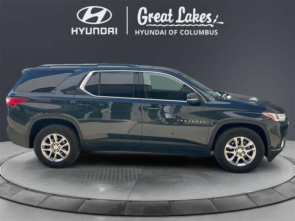 used 2021 Chevrolet Traverse car, priced at $16,733