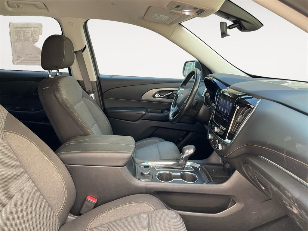 used 2021 Chevrolet Traverse car, priced at $16,733