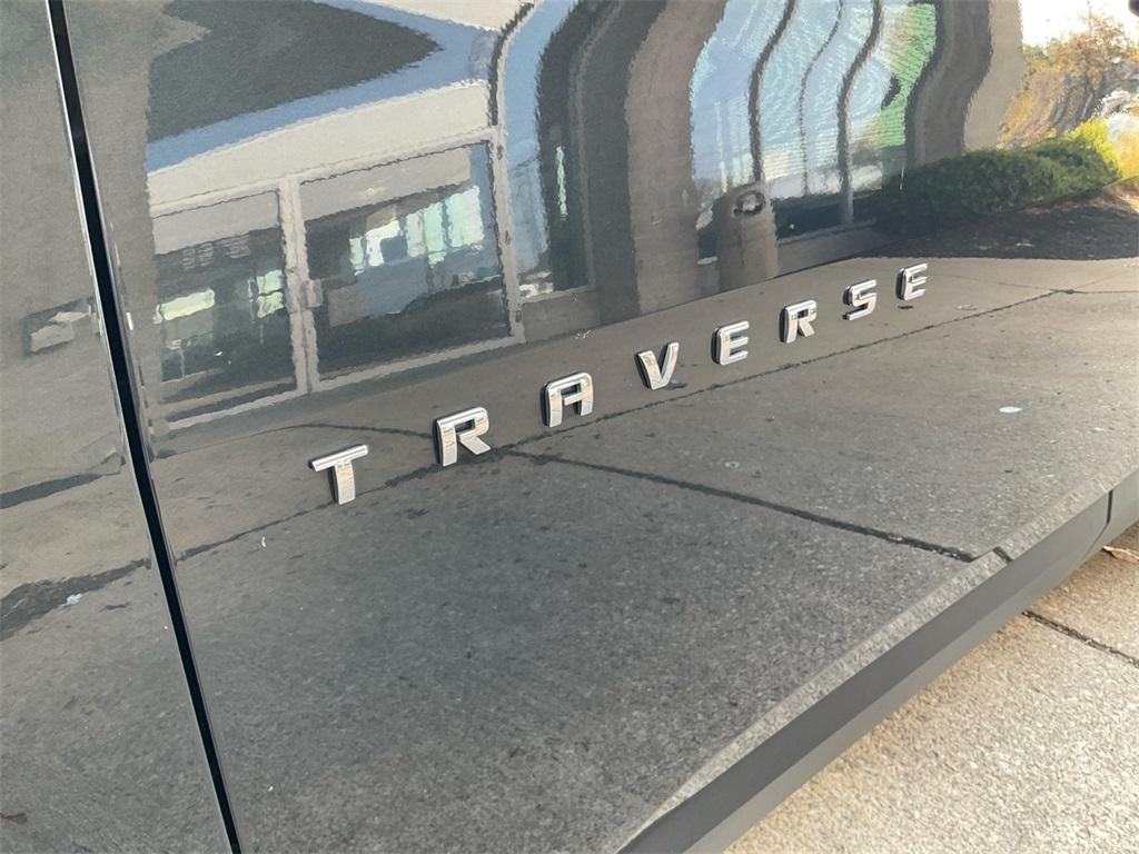 used 2021 Chevrolet Traverse car, priced at $16,733