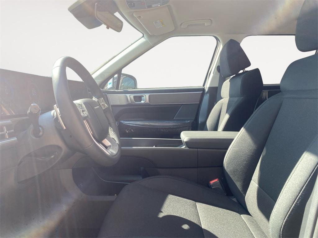 used 2025 Hyundai Santa Fe car, priced at $33,977