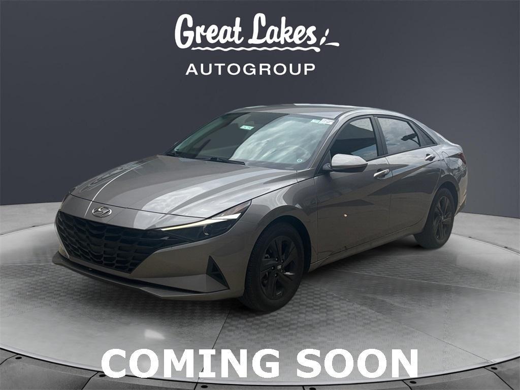 used 2022 Hyundai Elantra car