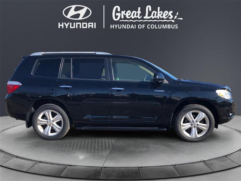 used 2009 Toyota Highlander car, priced at $7,822