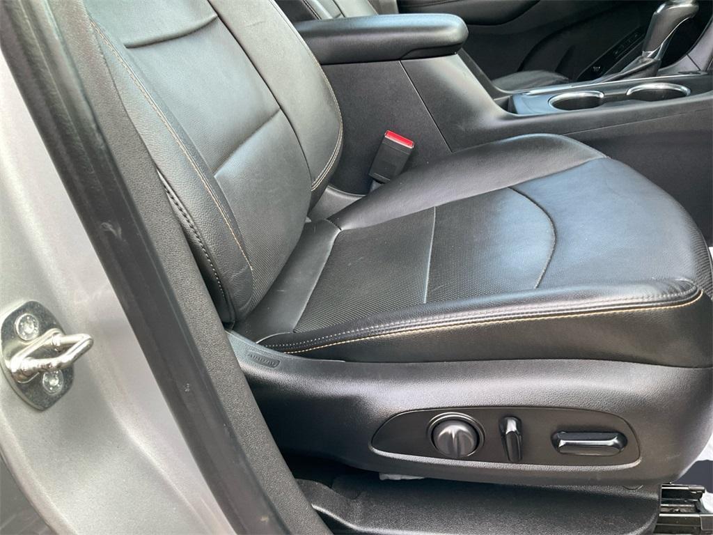 used 2020 Chevrolet Equinox car, priced at $18,977