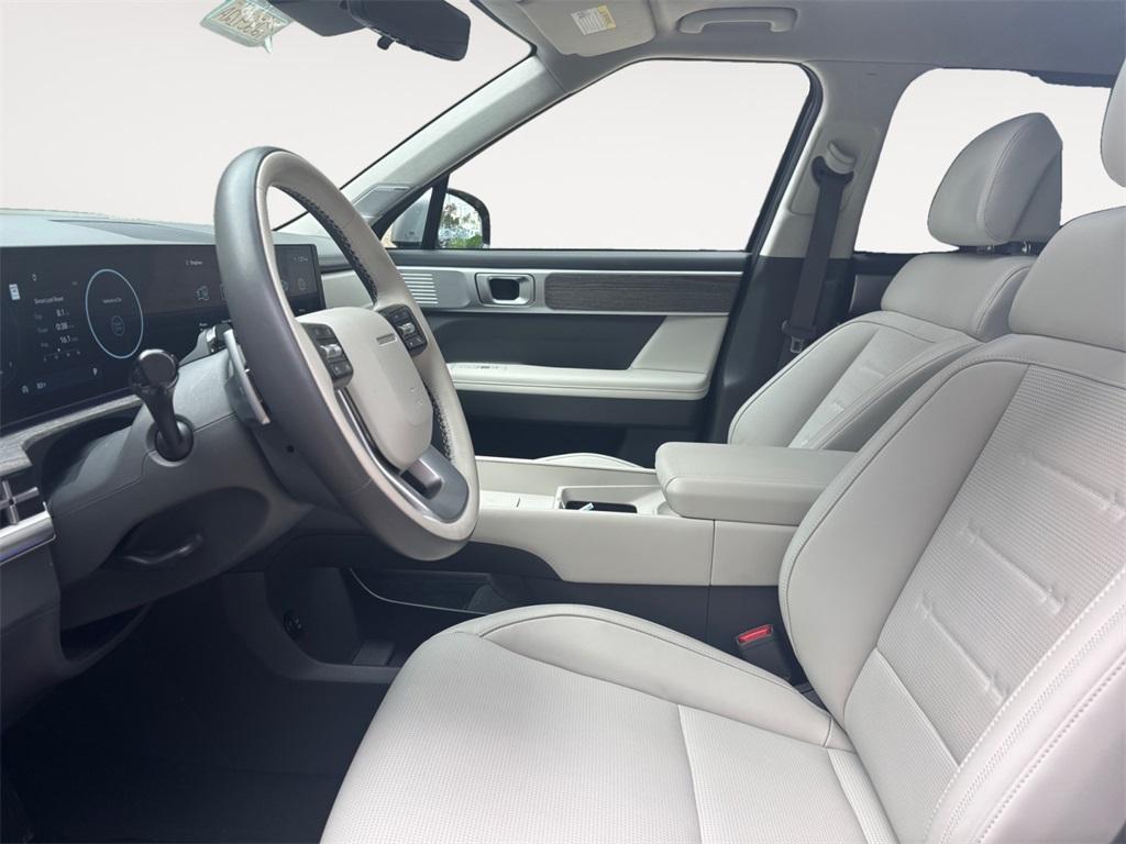 used 2024 Hyundai Santa Fe car