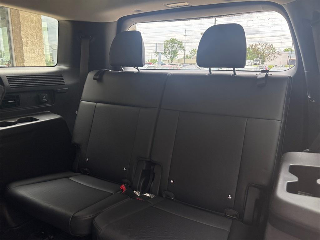 used 2025 Hyundai Santa Fe car, priced at $36,933